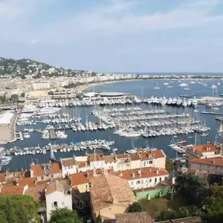 - Eebaeb Hyeres