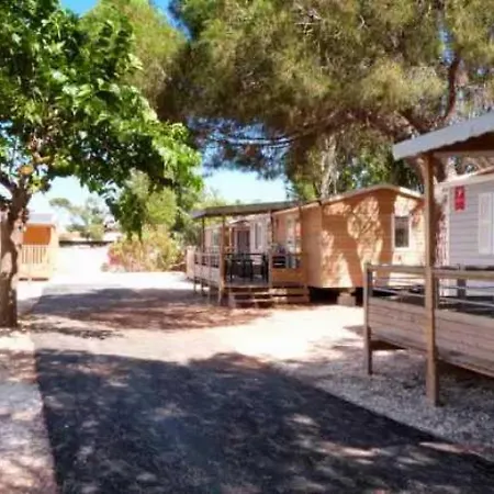 - Eebaeb Campsite Hyeres